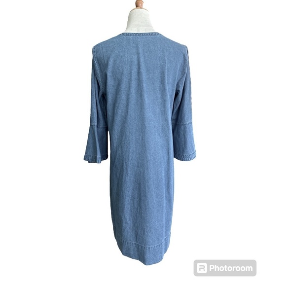 Draper James Chambray Ruffled Denim 100% Cotton Shift Dress Size Six - Picture 5 of 10
